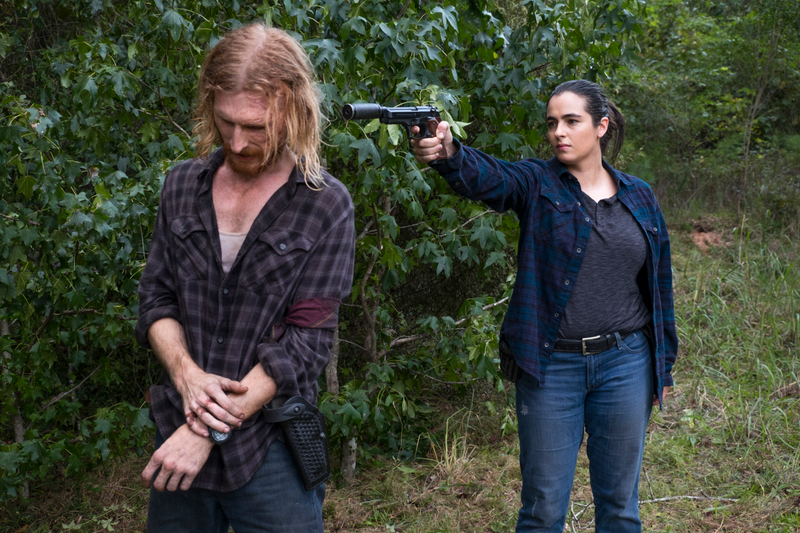 Dwight (Austin Amelio) is very tired of nearly being murdered by Tara (Alanna Masterson).
